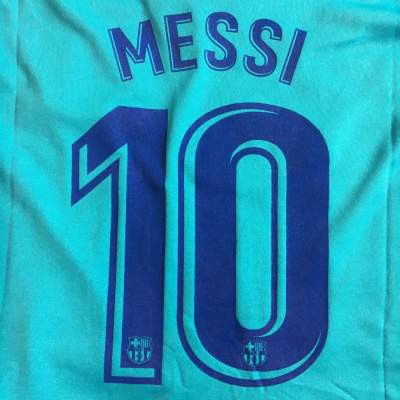 子供用 K134 18 バルセロナ Messi 10 メッシ 水色 ゲームシャツ パンツ付 サッカー キッズ ジュニア ユニフォーム 上下セットの通販はau Pay マーケット 激安サッカーロロショップ