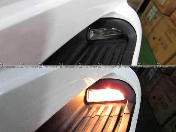 BRIGHTZ レクサス LX570 201 202 サイドステップ 後期ルック Dタイプ パールホワイト SID−GUA−010_2
