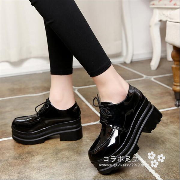 レディース 靴 ローファー シューズ 厚底スリッポン スリップオン フラットシューズ パンプス 女性 エナメル 紐靴の通販はau Pay マーケット コラボ足立