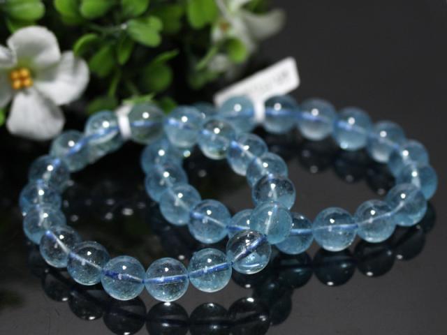 ☆高品質☆【天然石 ブレスレット】ブルートパーズ (5A) (約10.5〜11mm) (ケース付) パワーストーン 母の日 ギフト