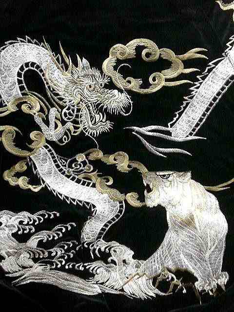 スカジャン 龍と虎 日本製本格刺繍のスカジャンの通販はau Pay マーケット Takafuku1915