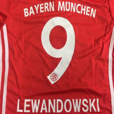 子供用 K022 18 バイエルン LEWANDOWSKI*9 レヴァンドフスキ 赤 ゲームシャツ パンツ付 /サッカー/キッズ/ジュニア/ユニフォーム|au PAY マーケット