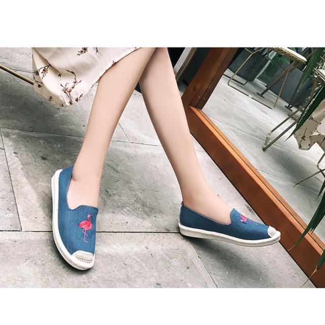 21春新作 スリッポンシューズ スニーカー フラットシューズ フラミンゴ刺繍にきゅん 足元をオシャレに ぺたんこ 靴 レディース 春の通販はau Pay マーケット レディスファッション安カワセール Hello