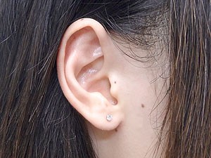 ピアス ペアピアス 片耳ピアス スタッドピアス ホワイトゴールドk18 ピンクゴールドk18 18金 天然石 カップル レディース 女性用 送料無の通販はau Pay マーケット ジュエリー工房アトラス