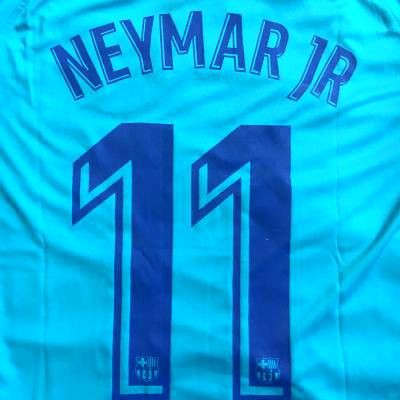 子供用 K134 18 バルセロナ Neymar Jr 11 ネイマール 水色 ゲームシャツ パンツ付 サッカー キッズ ジュニア ユニフォーム 上下セットの通販はau Pay マーケット 激安サッカーロロショップ