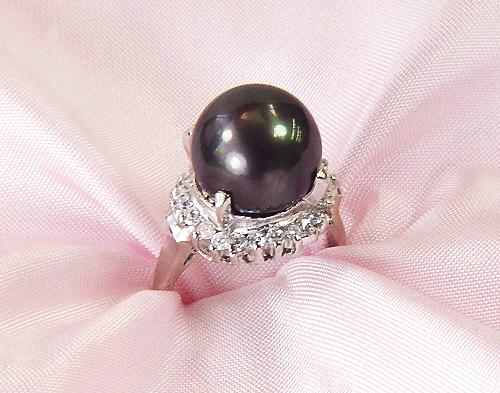 黒真珠リング/タヒチカラー貝パールリング/11ミリ珠キュービックジルコニア取り巻き【6月誕生石真珠】の通販は 5,980円
