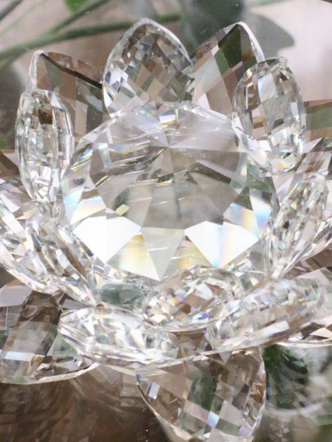 クリスタルガラス ロータス 置物 蓮の花 ハス 風水 ディスプレイ インテリアの通販はau Pay マーケット ロクシタン ジルスチュアート ギフト トレフール Au Pay マーケット店