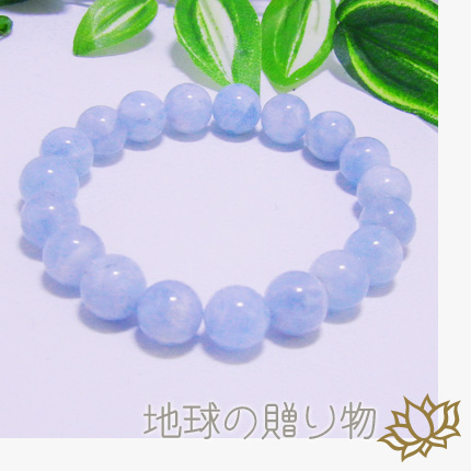 水の妖精のような波動！幸せな結婚とコミュニケーションの石◆ミルキーアクアマリン10mmブレスレット　の通販は 14,080円