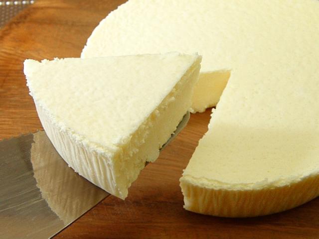 大感動 濃厚チーズケーキ2個セット 送料込 お試し 冷凍 沖縄 離島送料加算の通販はau Pay マーケット フロム蔵王ミルクショップ