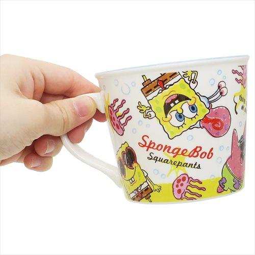 スポンジボブ ウッドスプーン付きマグ チラシ マグカップ おしゃれ コップ マグ 食器 449 の通販はau Pay マーケット ユニオン