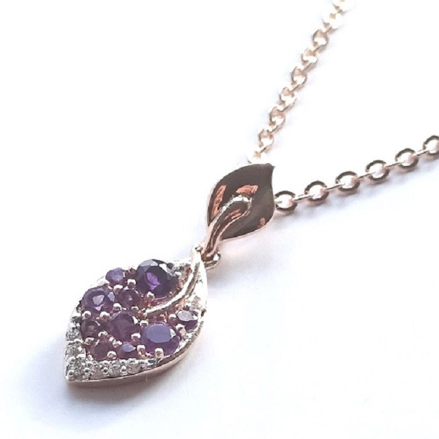 天然アメジストネックレス リーフモチーフピンクゴールドカラーCZ入り【ギフトラッピング済み】【2月誕生石アメジスト】の通販は 9,800円