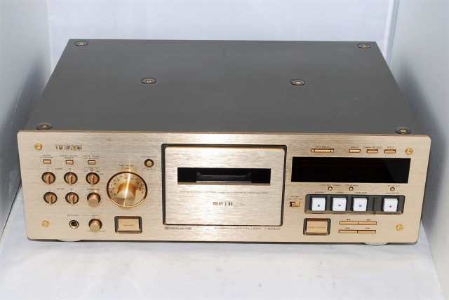 TEAC ティアックカセットデッキ　V-6030S