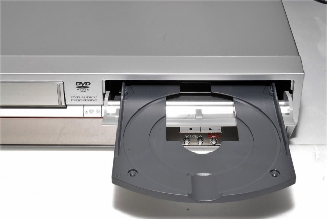 Panasonic DMR-E250V vhs ビデオデッキ vhs dvd ダビング　vhs dvd 一体型 レコーダー  ビデオデッキ【レンタル３泊４日】