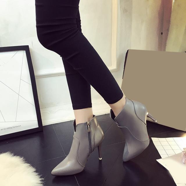 ショートブーツ レディース ブーティ 歩きやすい 太ヒール 大きいサイズ 小さいサイズ アンクルブーツ ヒール ブーツ 冬 靴 ハイヒールの通販はau Pay マーケット 中天商事