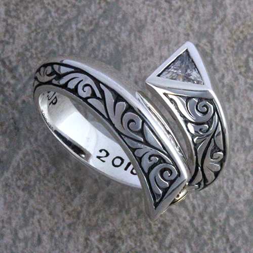 ZOCALO ソカロ EYE OF PROVIDENCE SPIRAL RING アイ オブ プロビデンス スパイラル リング シルバー系  13号【中古】
