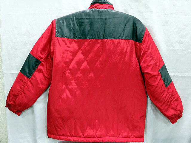 PLEVO　綿入り　ナイロン　ブルゾン