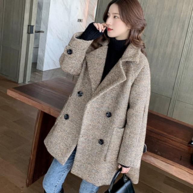 アウター コート 送料無料 個性 上着 ボタン 前開き ポケット 防寒 暖かい 襟付き 長袖 かわいい 大人可愛い きれいめ シンプル カジュアル 上品 おしゃれ 主役級 存在感 レトロ クール こなれ感 抜け感 冬 レディース ママ OL 学生