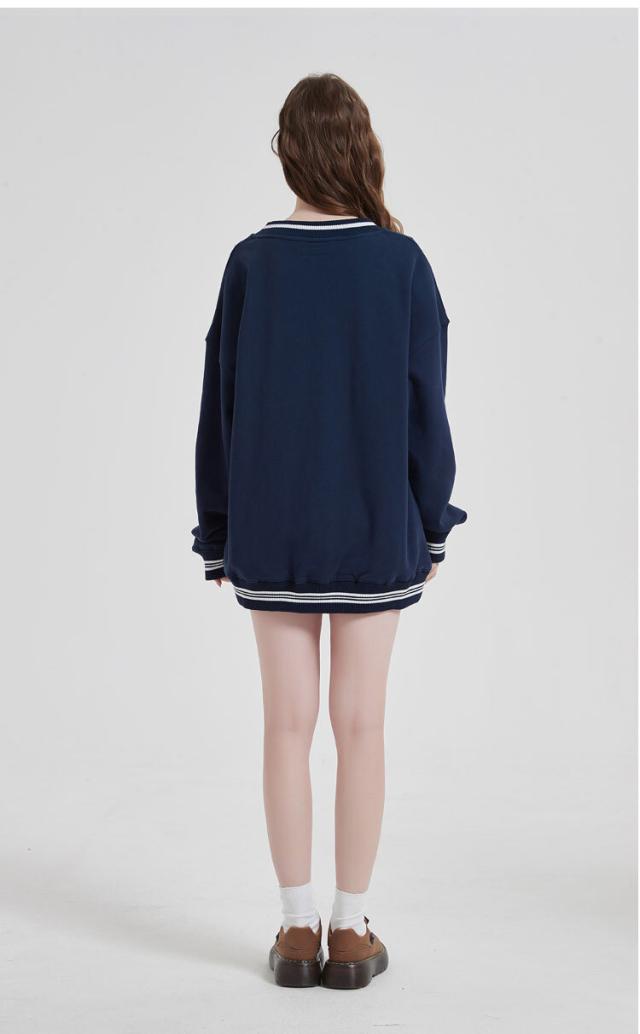 トップス トレーナー 送料無料 個性 長袖 スウェット Vネック オーバーサイズ プルオーバー かわいい 大人可愛い きれいめ 上品 シンプル カジュアル おしゃれ 主役級 存在感 こなれ感 とろみ感 ガーリー レトロ レディース ママ OL 学生 トップス トレーナー 送料無料 個性 長袖 スウェット Vネック オーバー