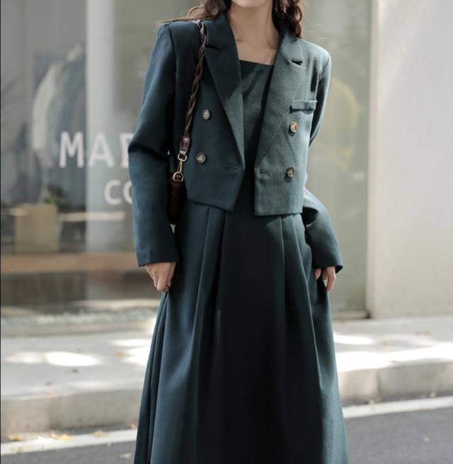 セットアップ ジャケット ワンピース 送料無料 個性的 デート アウター 上着 ミモレ Aライン フレア かわいい 大人可愛い きれいめ シンプル カジュアル 大人 上品 おしゃれ 主役級 存在感 春 秋 レディース OL 学生 デート お出かけ_