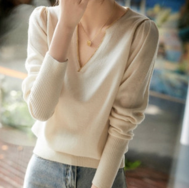 トップス カットソー 送料無料 個性 長袖 Vネック パフスリーブ プルオーバー ニット かわいい 大人可愛い きれいめ シンプル カジュアル 上品 おしゃれ 主役級 存在感 レディース ロングシーズン レトロ ガーリー こなれ感 OL 学生 通学