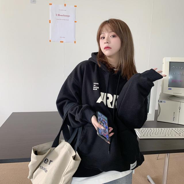 トップス パーカー 送料無料 個性 長袖 フーディー プルオーバー オーバーサイズ かわいい 大人可愛い きれいめ 上品 シンプル カジュアル おしゃれ 主役級 存在感 こなれ感 とろみ感 ガーリー 秋 冬 レトロ レディース ママ OL 学生_ トップス パーカー 送料無料 個性 フーディー 長袖 オーバーサイズ