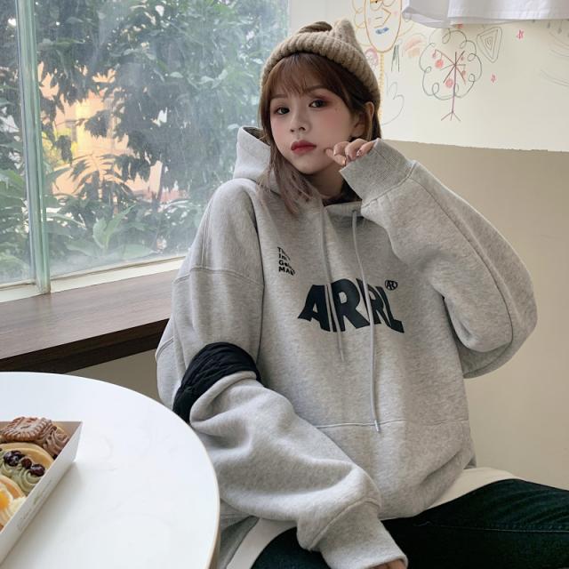 トップス パーカー 送料無料 個性 長袖 フーディー プルオーバー オーバーサイズ かわいい 大人可愛い きれいめ 上品 シンプル カジュアル おしゃれ 主役級 存在感 こなれ感 とろみ感 ガーリー 秋 冬 レトロ レディース ママ OL 学生_ トップス パーカー 送料無料 個性 フーディー 長袖 オーバーサイズ