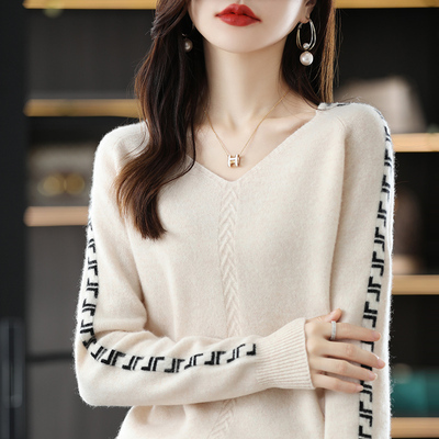 トップス セーター 送料無料 個性 長袖 Vネック プルオーバー かわいい 大人可愛い きれいめ 上品 シンプル カジュアル おしゃれ 主役級 存在感 抜け感 こなれ感 とろみ感 ガーリー レトロ 秋 冬 レディース ママ OL 学生 通勤 オフィス