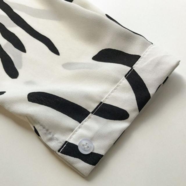 トップス シャツ 袖あり 長袖 Vネック 襟付き ストレート Iライン 前