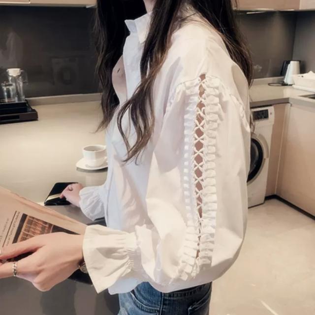 トップス デート シャツ ブラウス カットソー 袖あり 長袖 かわいい 大人可愛い きれいめ シンプル カジュアル 大人 上品 おしゃれ お洒落 主役級 存在感 春 秋 10代 20代 30代 レディース 女性用 OL 学生 デート お出かけ 公園デビュー 女子会 休日 イベント 旅行 着回し