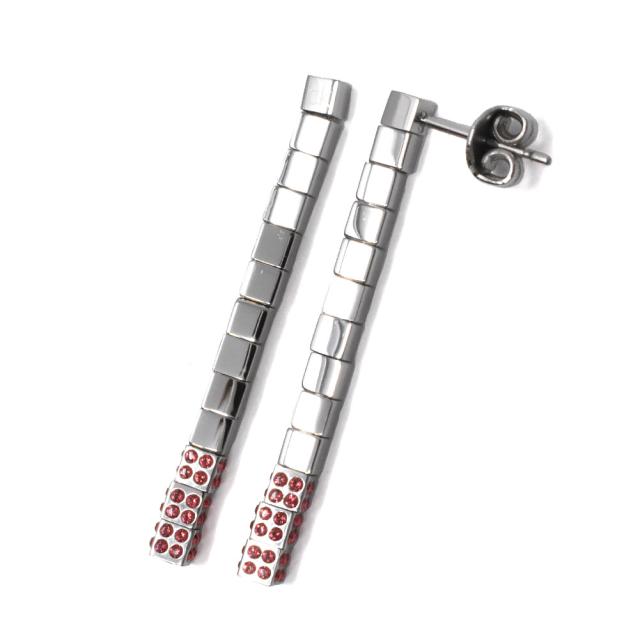 カルバンクライン Calvin Klein ピアス 付属品 レディース KJ9MME040300 しろがね色+赤いこと系 ピアス 揺れる 正六面体 ブランド名 一般受け 差し上げ物 ピアス ブランド名 カルバンクライン 付属品 一般受け