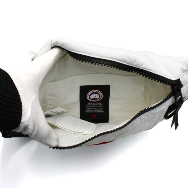 カナダグース CANADA GOOSE バッグ メッセンジャー ワンショルダー ボディバッグ 8833U 433 メンズ レディース ホワイト ブランド ボディ_2