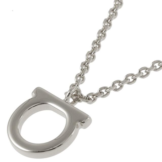 サルバトーレ フェラガモ Salvatore Ferragamo ネックレス ペンダント アクセサリー ガンチーニ 760133 696659 PLDLUCIDO D12 シルバー アクセ ブランド レディース 人気 プレゼント 誕生日 結婚式 二次会 パーティー おしゃれ 入学式 卒業式 母の日 30代 40代 50代 新品_2