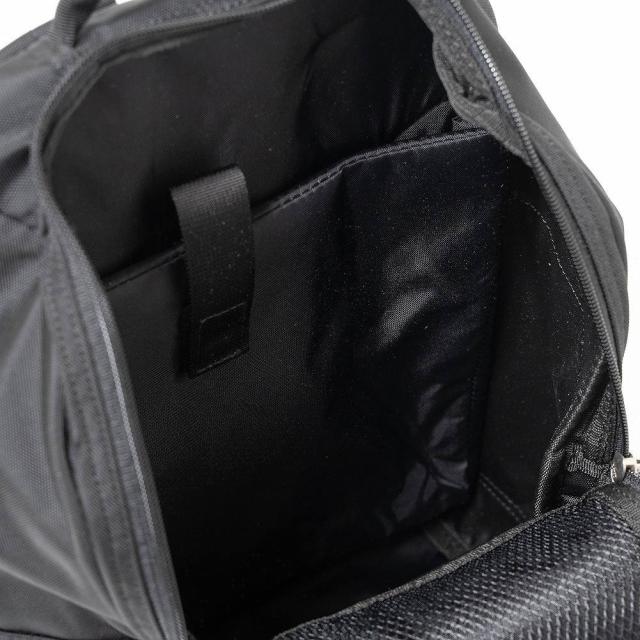 マリメッコ marimekko バックパック リュックサック 039972 999 METRO メトロ BLACK ブラック リュック ママバッグ マザーズバッグ 北欧 クリスマスプレゼント マリメッコ バッグ リュックサック 女性 リュック ブランド_2