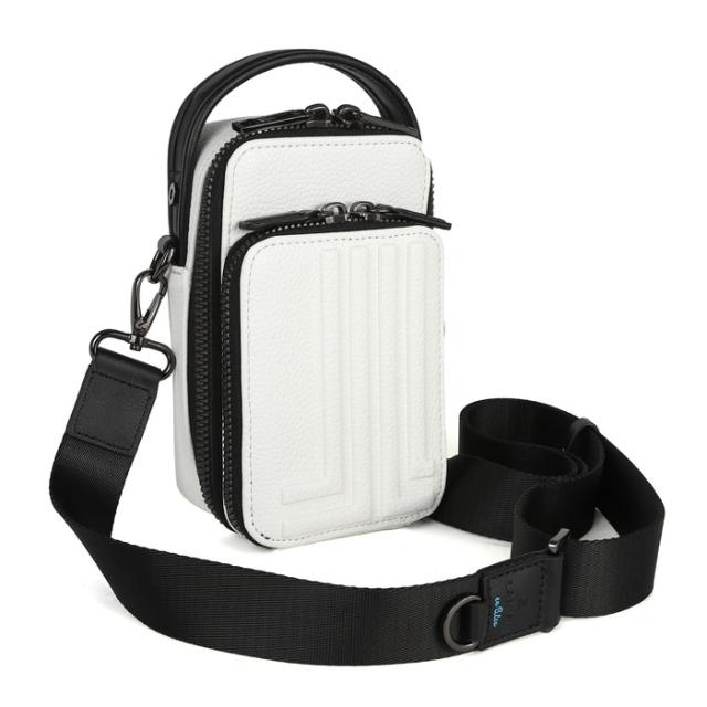 LANVIN en Bleu 512123 ランバンオンブルー タンブル スマホショルダー