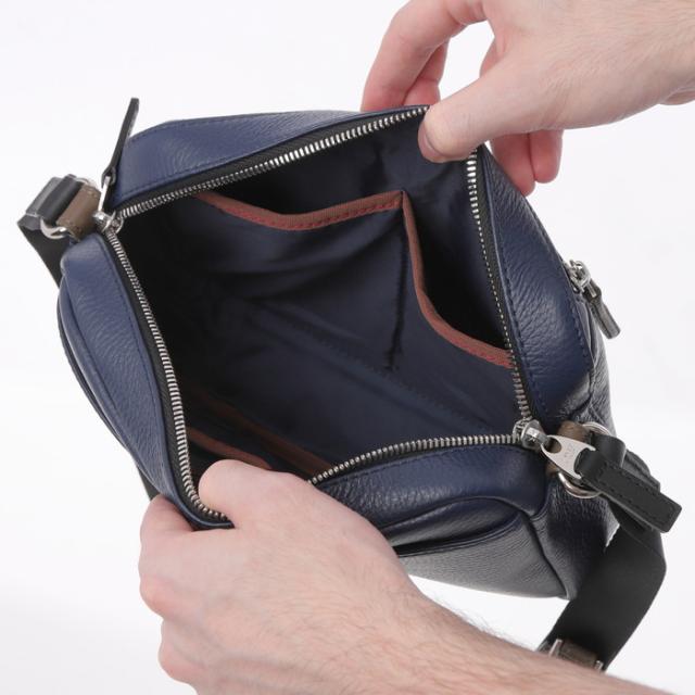 TAKEO KIKUCHI タケオキクチ タケオ キクチ ブリストル ショルダー