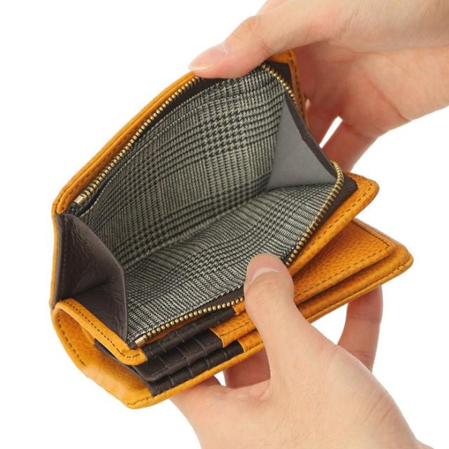 TAKEO KIKUCHI タケオキクチ タケオ キクチ ソフィア 二つ折り財布 中