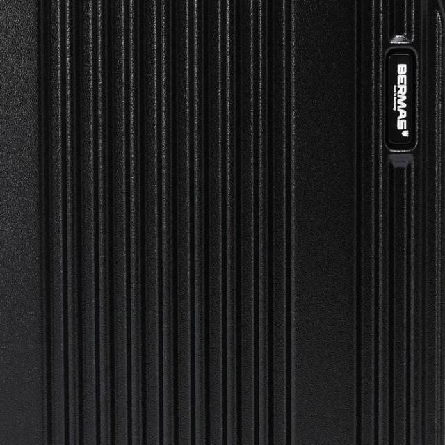 BERMAS バーマス EURO CITY3 サイドポケット付きフロントオープン 35L 48cm 60526_9