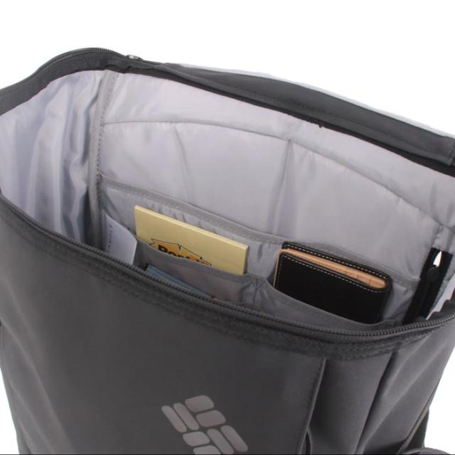 Columbia コロンビア ボックスリュック 35L PU8777の通販はau PAY 