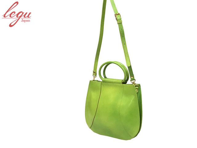 正規品 メンズ レディース    通勤 通学 記念日 冠婚葬祭 贈答品 ギフト legu[レグ] 日本製 レザーバッグ フルーツ ポーチ 410073 7591242 lily19 正規品 メンズ レディース 通勤 通学 記念日 冠婚葬祭 贈答品 ギフト