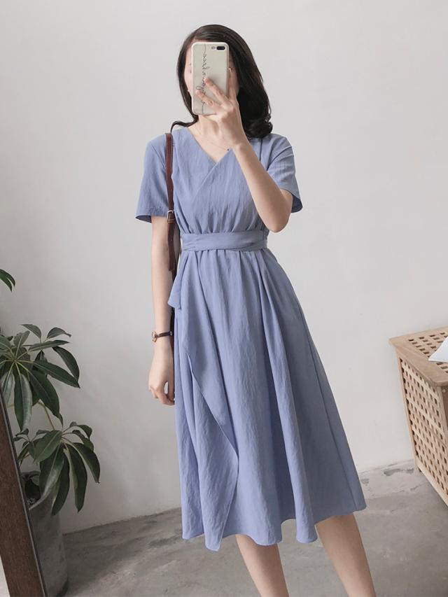 レディース サマー ワンピース 人気 通販 半袖 袖あり Vネック ミディ丈 膝下 シンプル 無地 ハイウエスト 切り替え カシュクール バックリボン ゴム 伸縮性 楽ちん フレア フェミニン 清楚 涼しげ おしゃれ 大人 可愛い 普段着 通勤 通学 学生 デート お出かけ 10代 20代