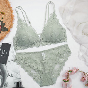 下着 インナー ランジェリー スリット バックスリット 前開き 上下