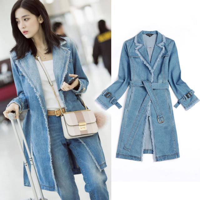 レディース アウター デニム ジャケット 人気 通販 コート ロング 冬 軽い 50代 切りっぱなし フリンジ トリム デザイン ミドル丈 ミディアム ルーズ ゆったり 襟付き 長袖 スーツ襟 ベルトポケット 大人 かわいい 通勤 通学 学生 お出かけ デート 旅行 休日 普段着 個性的