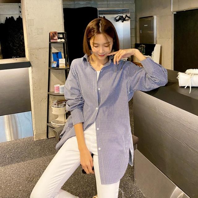 シャツ トップス 人気 通販 ストライプ 襟付き ボタン サイドスリット ゆったり ゆる ルーズ 綿 コットン 長袖 袖あり ミディアム アシメ トリー 羽織 体型 カバー 抜き襟 襟抜き おしゃれ スタイリッシュ 大人 かわいい カジュアル 通勤 通学 学生 ママ マタニティー 秋 冬 シャツ トップス 人気 通販 ストライプ 襟付き ボタン サイドスリット