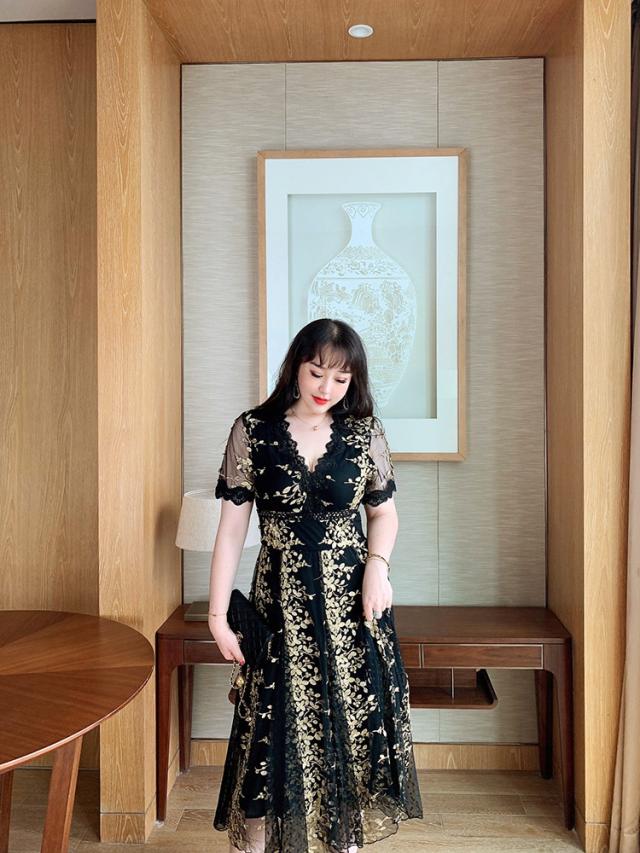 ワンピース レディース 黒 ドレス チュール 半袖 ロング 花柄 レース メッシュ 刺繍 Vネック 谷間魅せ 透け感 シースルー ハイウエスト スタイルアップ 切り替え ひざ下 ミディ丈 大人 セクシー ゴージャス 上品 エレガント おしゃれ お呼ばれ パーティー 2XL 3XL 4XL 5XL ワンピース レディース 黒 ドレス チュール 半袖 ロング 花柄 レース