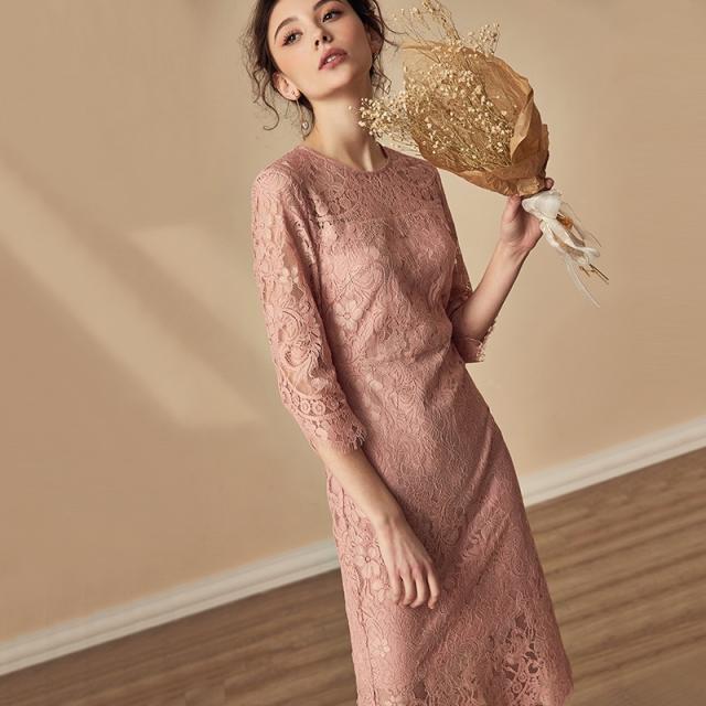 ワンピース レディース レース 花柄 七分袖 袖あり 透け感 ラウンドネック スカラップ ひざ下 ミディ丈 タイト スリム 細身 大人 女子 可愛い お洒落 フェミニン 上品 エレガント 華やか ピンク Sサイズ 黒 ピンク 春 夏 おでかけ デート 旅行 休日