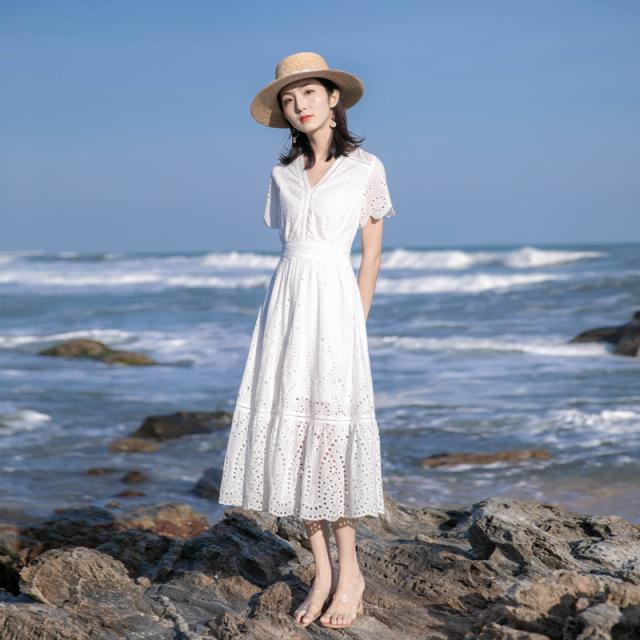 レディース ワンピース 人気 通販 Vネック パンチング レース 花柄 レース 透け感 ティアード フレア ミモレ丈 膝下 半袖 袖あり スカラップ ハイウエスト 切り替え Aライン レトロ クラシカル 大人 可愛い ラブリー 清楚 華やか フェミニン 通勤 通学 お出かけ デート 旅行_2