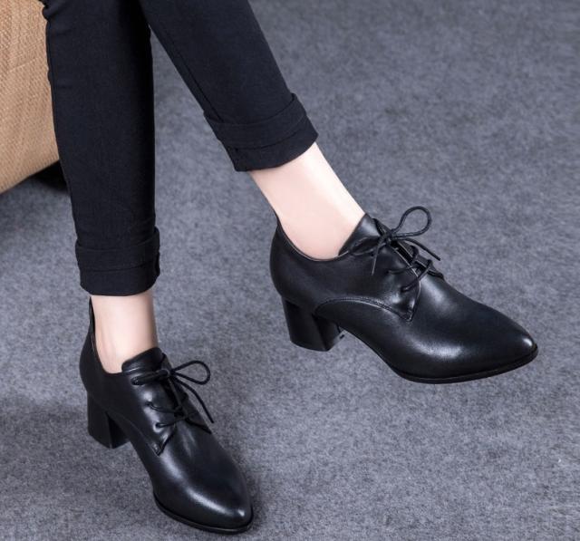 レースアップシューズ シューズ レディースシューズ ヒールシューズ ヒール 5cmヒール ポインテッドトゥ レザー 大人可愛い きれいめ シンプル カジュアル 大人 おしゃれ お洒落 大人っぽい マニッシュ 無地 オールシーズン シーズンレス 10代 20代 30代 レディース 学生 通