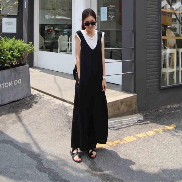 サロペット パンツ ワイドレッグパンツ ワイド オーバーオール ポケット付き 9分丈 九分丈 クロップドパンツ ルーズ ゆったり ゆるだぼ 楽ちん カジュアル 無地 シンプル 大人可愛い かわいい 可愛い 大人女子 おしゃれ お洒落 通勤 通学 学生 お出かけ デート 旅行 休日 普_2