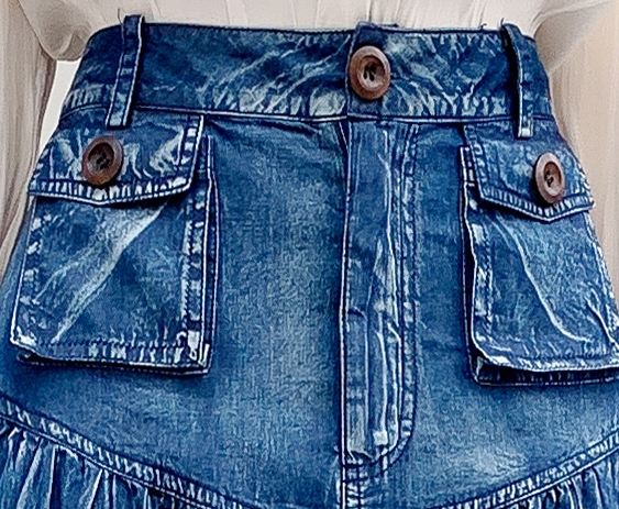 刺繍入り デニム ティアードスカート レディース ボトムス ミモレ丈 ロング丈 Aライン フロント刺しゅう 植物柄 フラップポケット ジーンズ生地 シンプル カジュアル 大人 可愛い おしゃれ レトロ 個性的 体型 カバー 春夏 秋冬 オールシーズン 普段使い デート ブルー 青 刺繍入り デニム ティアードスカート レディース ボトムス ミモレ丈