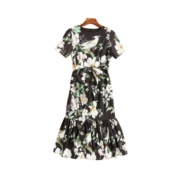 ワンピース 黒 大きいサイズ XL 春 夏 秋 半袖 ひざ丈 フレア ジッパー ラウンドネック 鳥 花柄 プリント ウエストマーク 着痩せ 細見え 可愛い 合わせやすい カジュアル おしゃれ エレガント 上品 休日 デート お出かけ 女子会 お呼ばれ パーティー OL 学生 ママ 通勤 通学 ワンピース 黒 大きいサイズ XL 春 夏 秋 半袖 ひざ丈 フレア ジッパー
